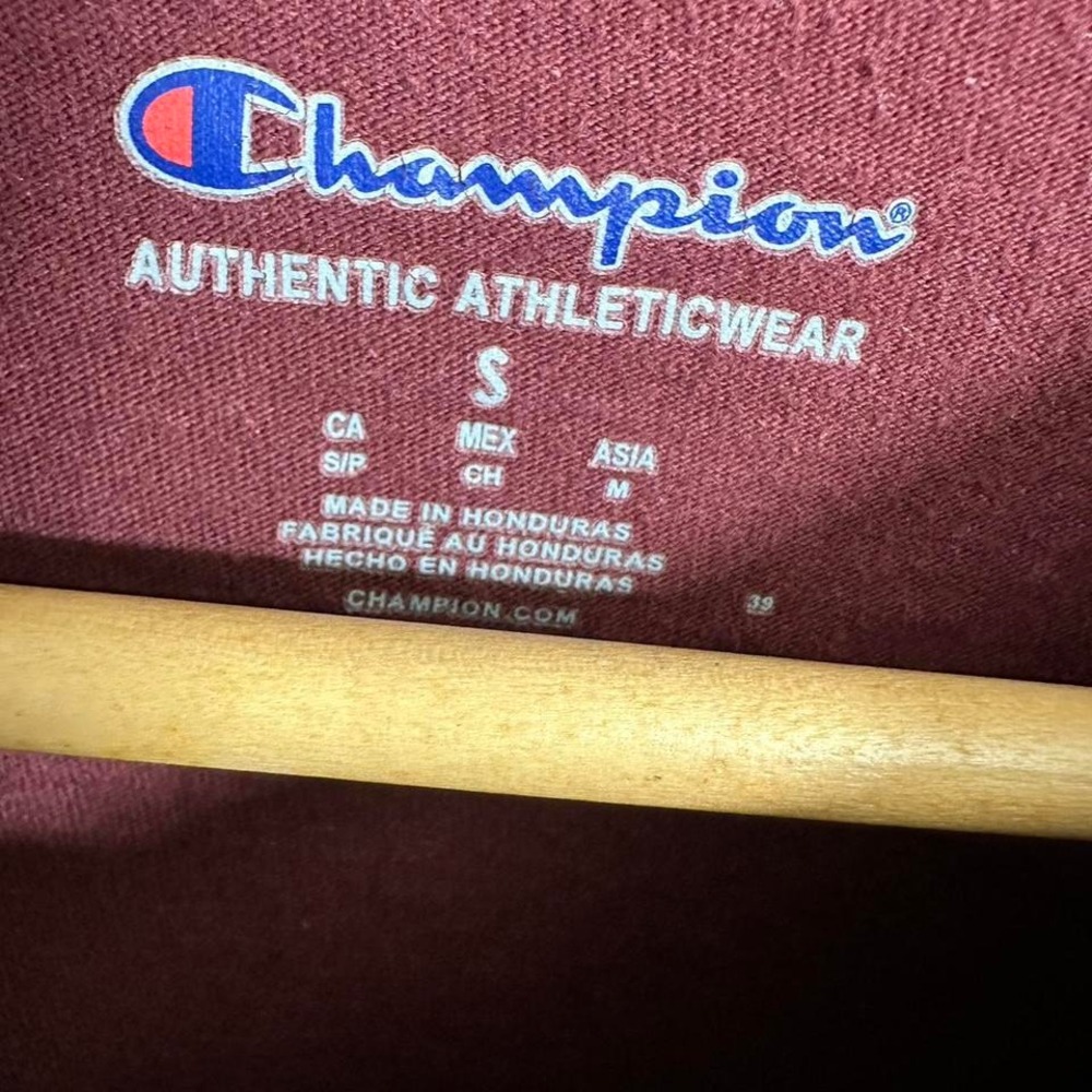 Burgundy Champion cotton tee Men's‎ Small - Picture 4 of 5